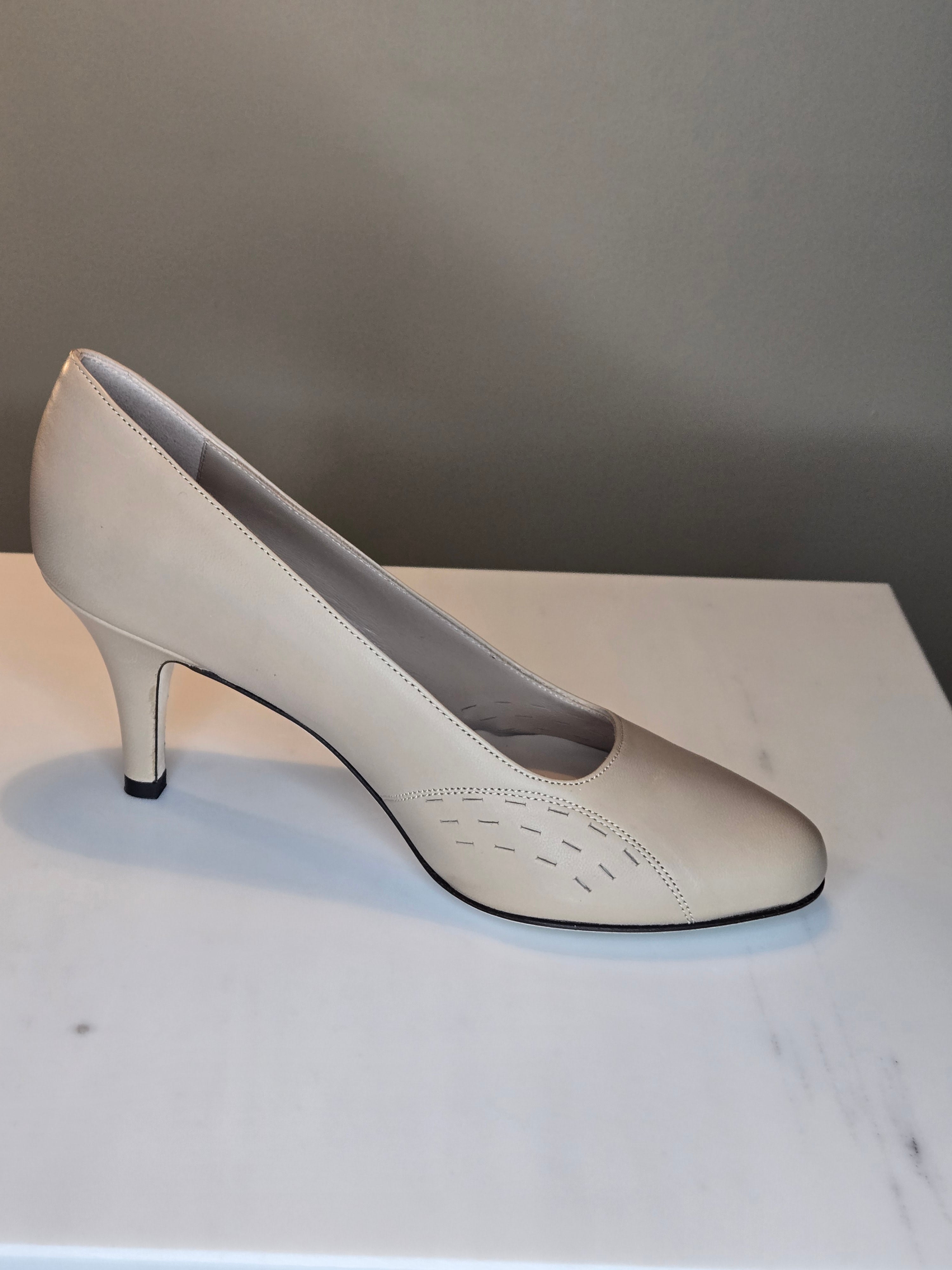 Kate - Classic Pumps